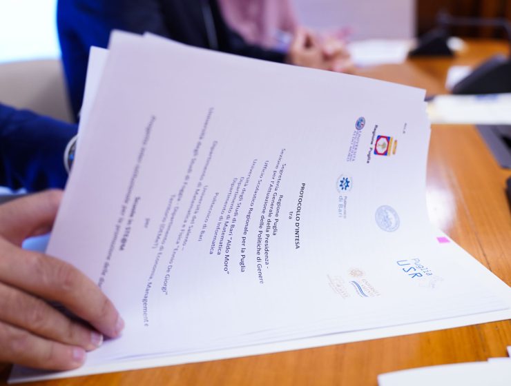 Firma protocollo STEM